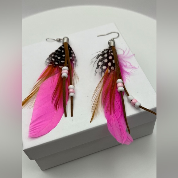 2154-PMT Black & Pink Feather Tassel Drop Beaded Earrings - Picture 1 of 14